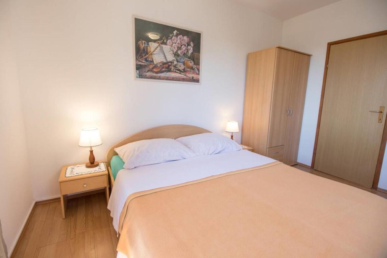 Apartmani Nedjeljko Cunski Экстерьер фото